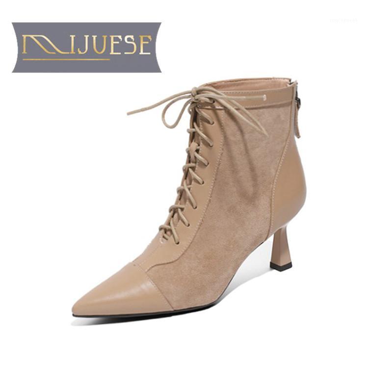 MLJUESE 2021 women Ankle boots Cow leather Winter short plush Pointed Toe Zipper High heels female boots size 401, Black
MLJUESE 2021 women Ankle boots Cow leather Winter short plush Pointed Toe Zipper High heels female boots size 401, Black