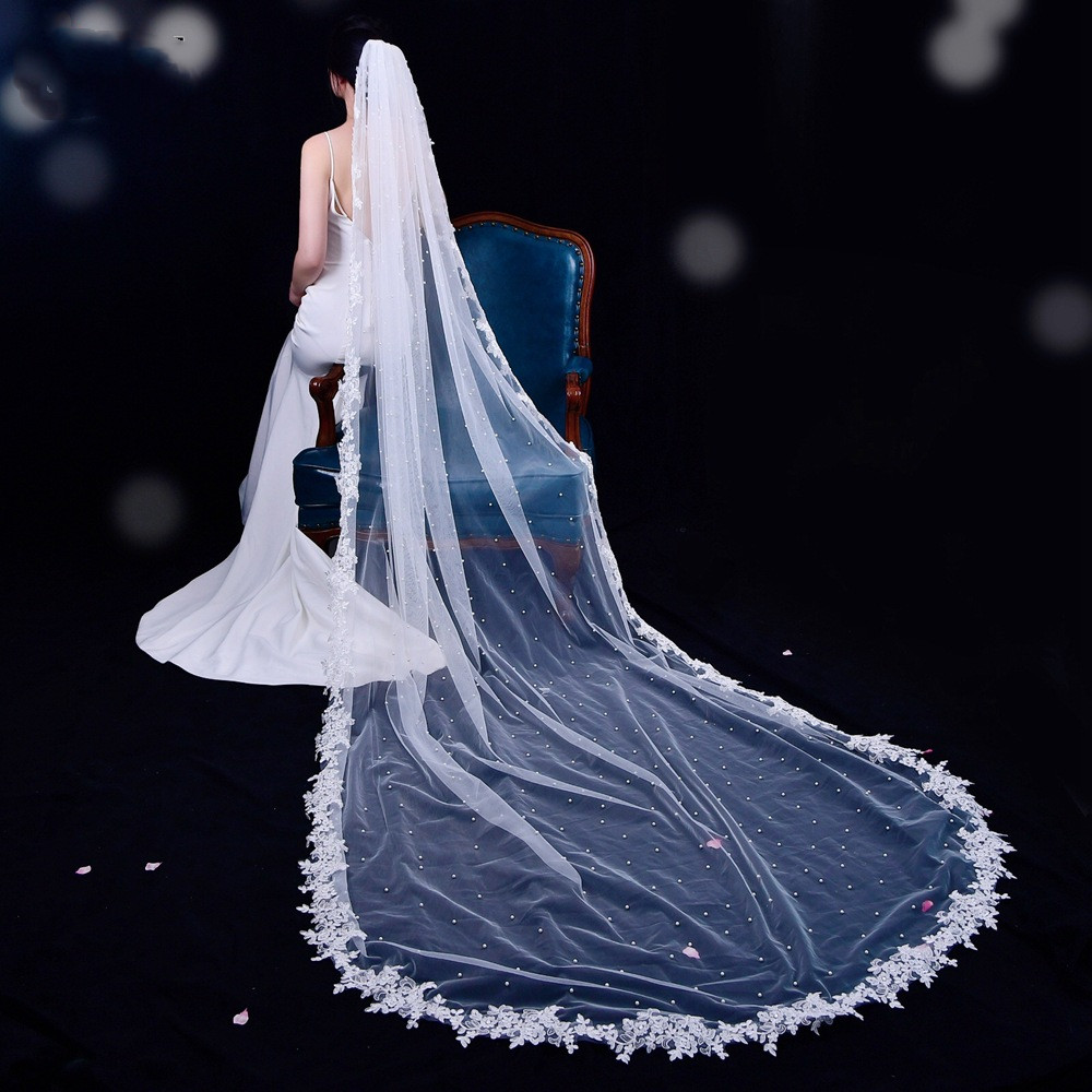 Wedding Veils Lace Appliqued Oner Layer 3meter Custom Made Applique Race Pearl Veils with Comb Bride Bridal Accessories