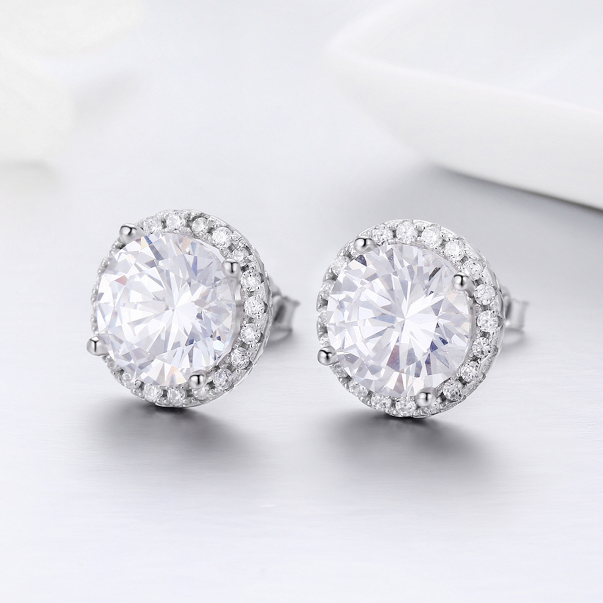 Classical simple cz cubic zirconia top sales 925 sterling silver stud earring SCE358, Golden;silver
Classical simple cz cubic zirconia top sales 925 sterling silver stud earring SCE358, Golden;silver
