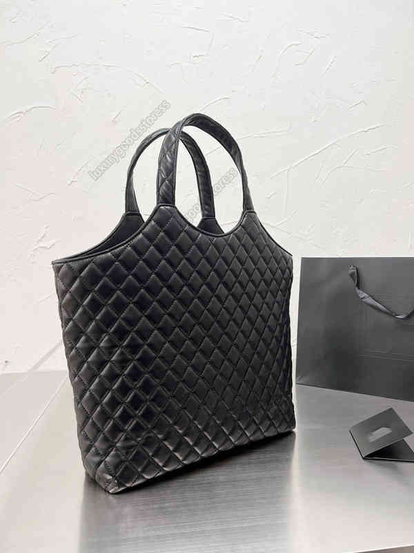 With gift box quilted textured black leather tote shopping bag size 33-37cm, Additional charges
With gift box quilted textured black leather tote shopping bag size 33-37cm, Additional charges