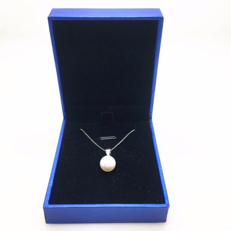 hot selling simple design 10mm round simulated-pearl pendant Necklace with crystals from good for Valentines Day gift
hot selling simple design 10mm round simulated-pearl pendant Necklace with crystals from good for Valentines Day gift