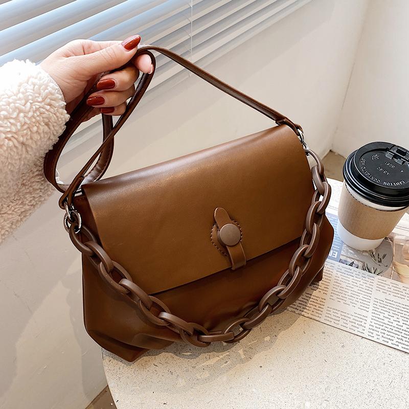 VeryMe Solid Color Thick Chain Design PU Leather Crossbody Bag For Women 2021New Shoulder Messenger Pack Popular Ladies Handbags, Black
VeryMe Solid Color Thick Chain Design PU Leather Crossbody Bag For Women 2021New Shoulder Messenger Pack Popular Ladies Handbags, Black
