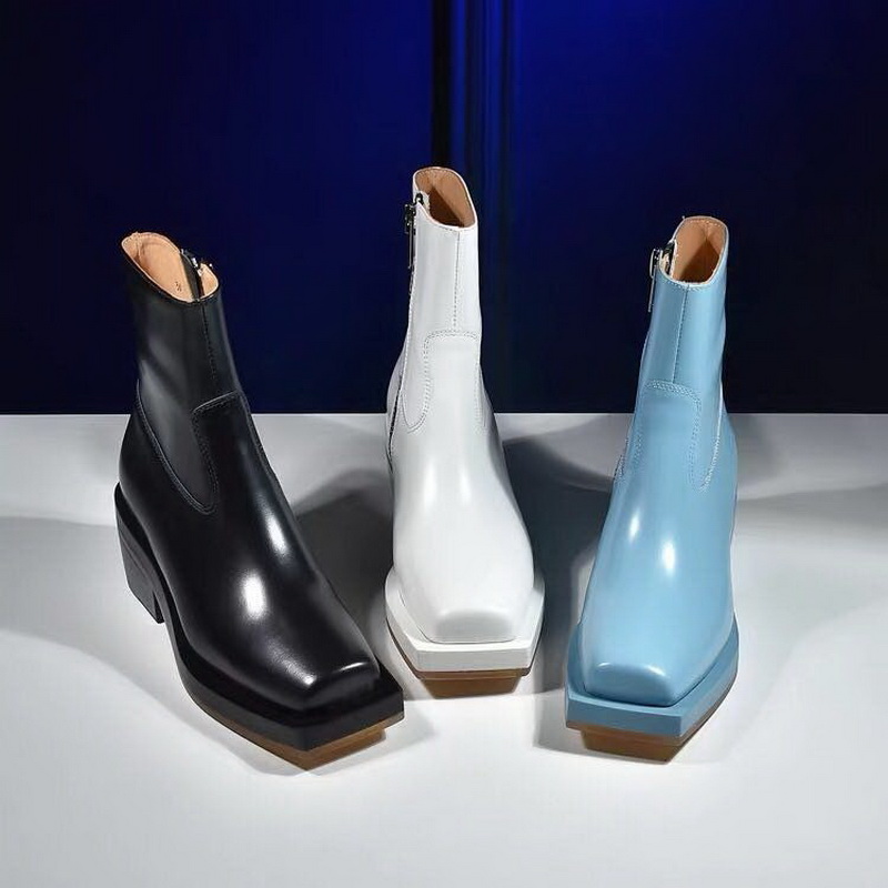 Square toe Short Boots Woman Ankle Boots Women Booties Thick Sole Shoes Platforms European Style Female Footware Black WHITE
Square toe Short Boots Woman Ankle Boots Women Booties Thick Sole Shoes Platforms European Style Female Footware Black WHITE