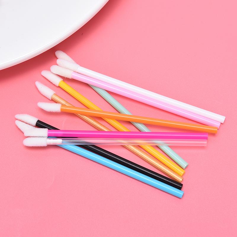 50 Pcs Disposable Lip Brush Makeup Brushes Pen Lipstick Mascara Wands Brush Cleaning Eyelash Cosmetic Applicators
50 Pcs Disposable Lip Brush Makeup Brushes Pen Lipstick Mascara Wands Brush Cleaning Eyelash Cosmetic Applicators