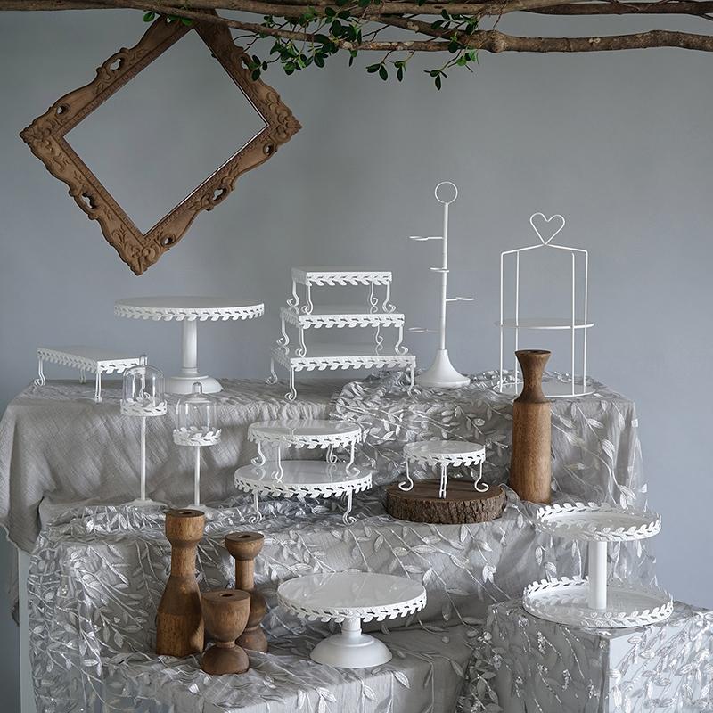 Other Bakeware Arrival White Cake Stand Leave Edge Cupcake Trays 1 Piece Wedding Table Decoration Fondant Cookies Holders Tools
Other Bakeware Arrival White Cake Stand Leave Edge Cupcake Trays 1 Piece Wedding Table Decoration Fondant Cookies Holders Tools