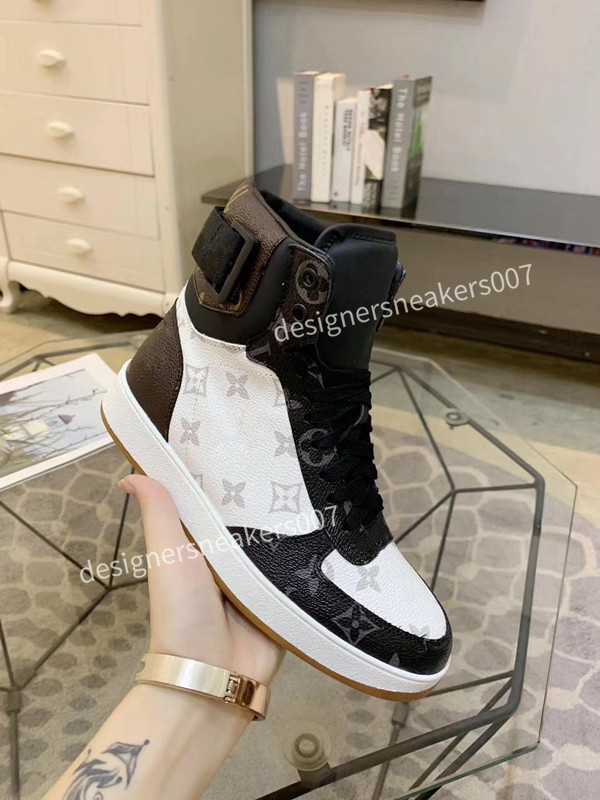 2021Woman fashion Oversize sneakers leather shoes leather shoes increase Men And Women size gdjs190928, 03
2021Woman fashion Oversize sneakers leather shoes leather shoes increase Men And Women size gdjs190928, 03