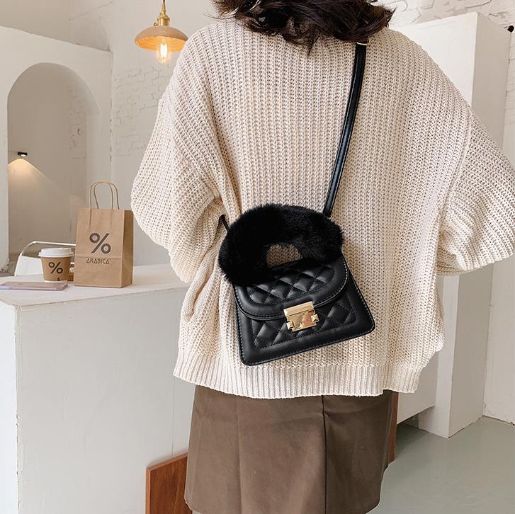 Totes Autumn Simple Small Bag Female 2021 Fashion One Shoulder Messenger Portable Square, Black
Totes Autumn Simple Small Bag Female 2021 Fashion One Shoulder Messenger Portable Square, Black