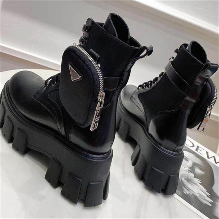2020High quality fashion black buckle zipper short ankle booties women genuine leather martin boots newest 
2020High quality fashion black buckle zipper short ankle booties women genuine leather martin boots newest