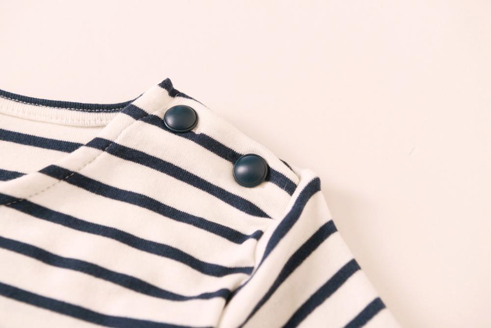 Women Long Sleeve Stripes T shirt New Early Autumn O-neck Lady Casual Tee Female Bottoming t-shirts Top Shoulder Buttons 201028