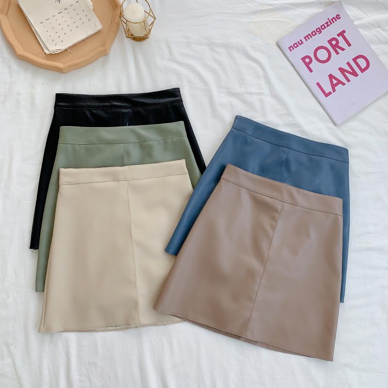 WInter Women Skirts Above Knee Mini Women' High Waist Elastic Waist PU Faux Leather Skirt Autumn Solid Color Skirts 2020, Beige
WInter Women Skirts Above Knee Mini Women' High Waist Elastic Waist PU Faux Leather Skirt Autumn Solid Color Skirts 2020, Beige