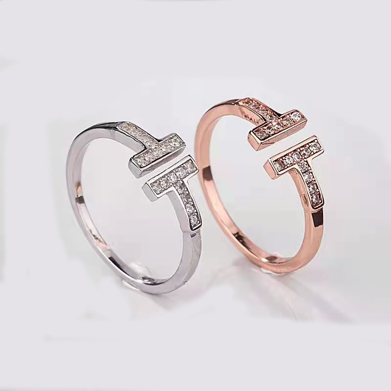 Designer high quality fashion love jewelry Ring for ladies with Double T opening Diamond ring rose gold gift
Designer high quality fashion love jewelry Ring for ladies with Double T opening Diamond ring rose gold gift