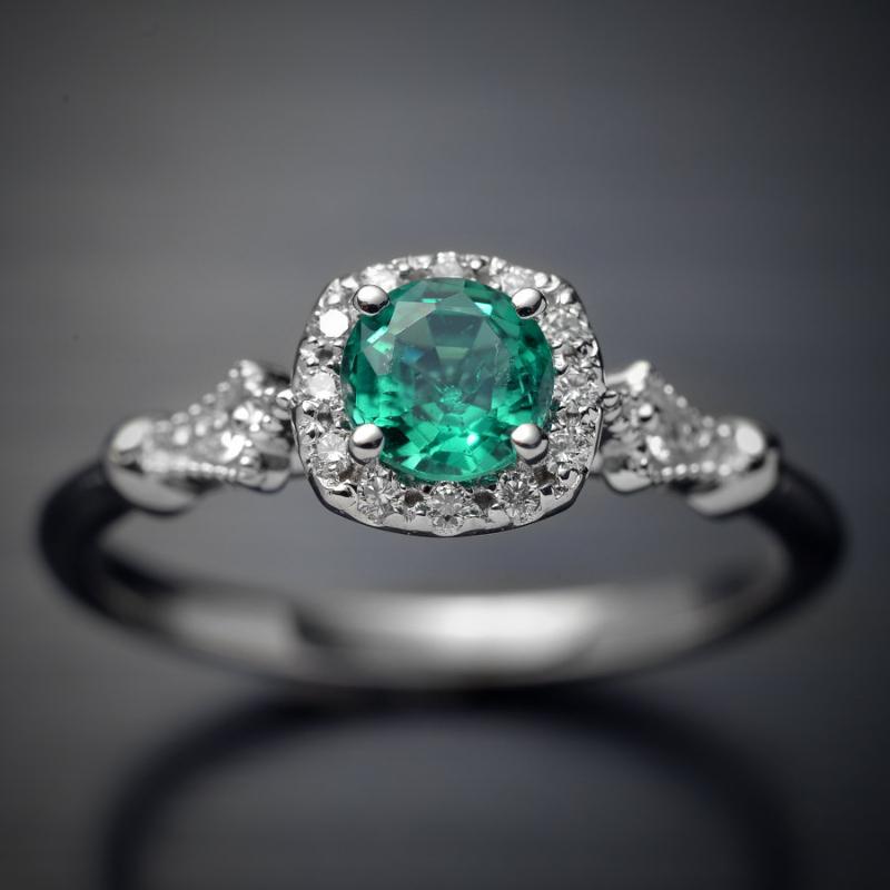 Fashion Simple Women's S925 Silver Green Gemstone Ring Engagement Wedding Gift Jewelry Ring Wholesale
Fashion Simple Women's S925 Silver Green Gemstone Ring Engagement Wedding Gift Jewelry Ring Wholesale