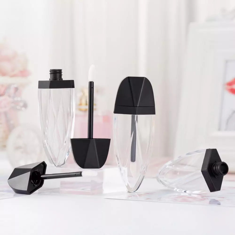 7ML Rhombus Lip Gloss Refilable Bottle Mini Empty Lipgloss Tubes Wholesale Plastic Makeup Cosmetic Beauty Container
7ML Rhombus Lip Gloss Refilable Bottle Mini Empty Lipgloss Tubes Wholesale Plastic Makeup Cosmetic Beauty Container
