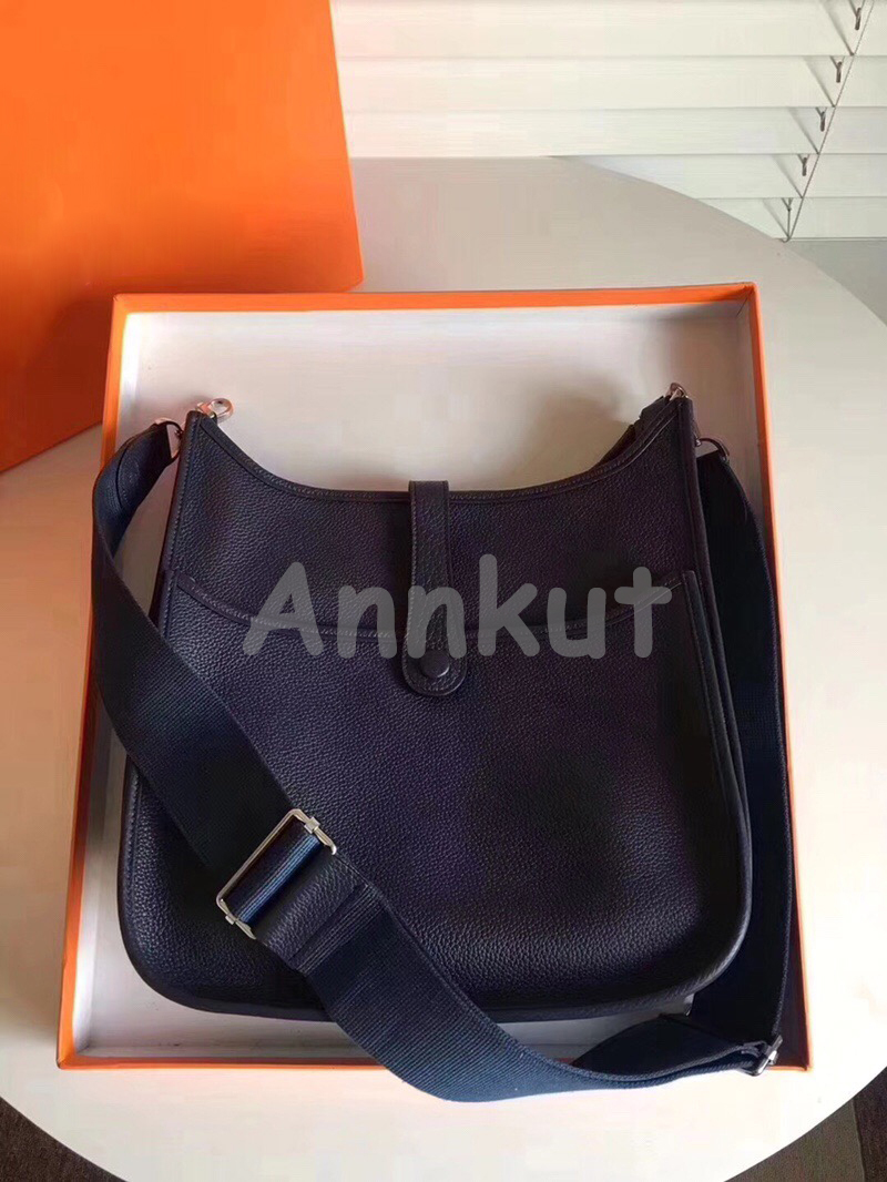 Evelyn Calfskin bags,Ladies Clutch Purses Classic H Togo Genuine Leather Top Quality Handbags Hollow Out Messenger Shoulder Bags
Evelyn Calfskin bags,Ladies Clutch Purses Classic H Togo Genuine Leather Top Quality Handbags Hollow Out Messenger Shoulder Bags