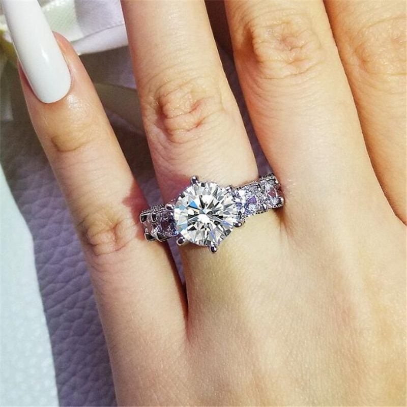 2022 Top Sell Wedding Rings Luxury Jewelry 925 Sterling Silver Lagre Round Cut White Topaz CZ Diamond Eternity Party Pave Zircon Women Engagment Band 
