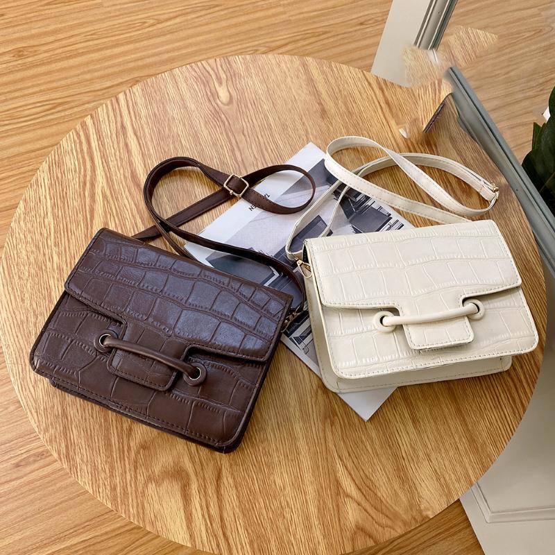 Portable Alligator Pattern Square Hanbag Women PU Leather Solid Color Messenger Bag Female Street Shoulder Commuter Tote Satchel, Beige
Portable Alligator Pattern Square Hanbag Women PU Leather Solid Color Messenger Bag Female Street Shoulder Commuter Tote Satchel, Beige
