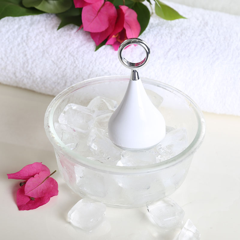 Beauty Anti Aging Handheld Hammer Facial Cooling Massager Jade Roller Luxury Face Massage Ice Globe
Beauty Anti Aging Handheld Hammer Facial Cooling Massager Jade Roller Luxury Face Massage Ice Globe