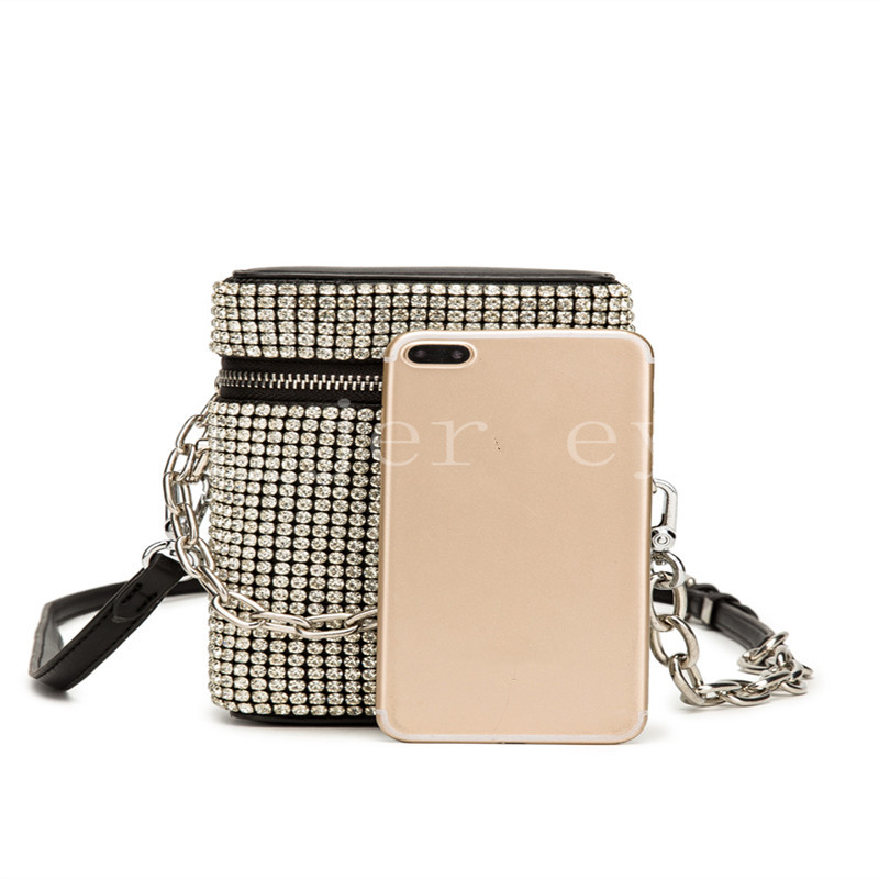 Diamond Bucket Bags High Quality Luxury Designer Handbag Fashion Small Bag Rhinestone Mobile Phone Female Messenger Chain, No bags
Diamond Bucket Bags High Quality Luxury Designer Handbag Fashion Small Bag Rhinestone Mobile Phone Female Messenger Chain, No bags