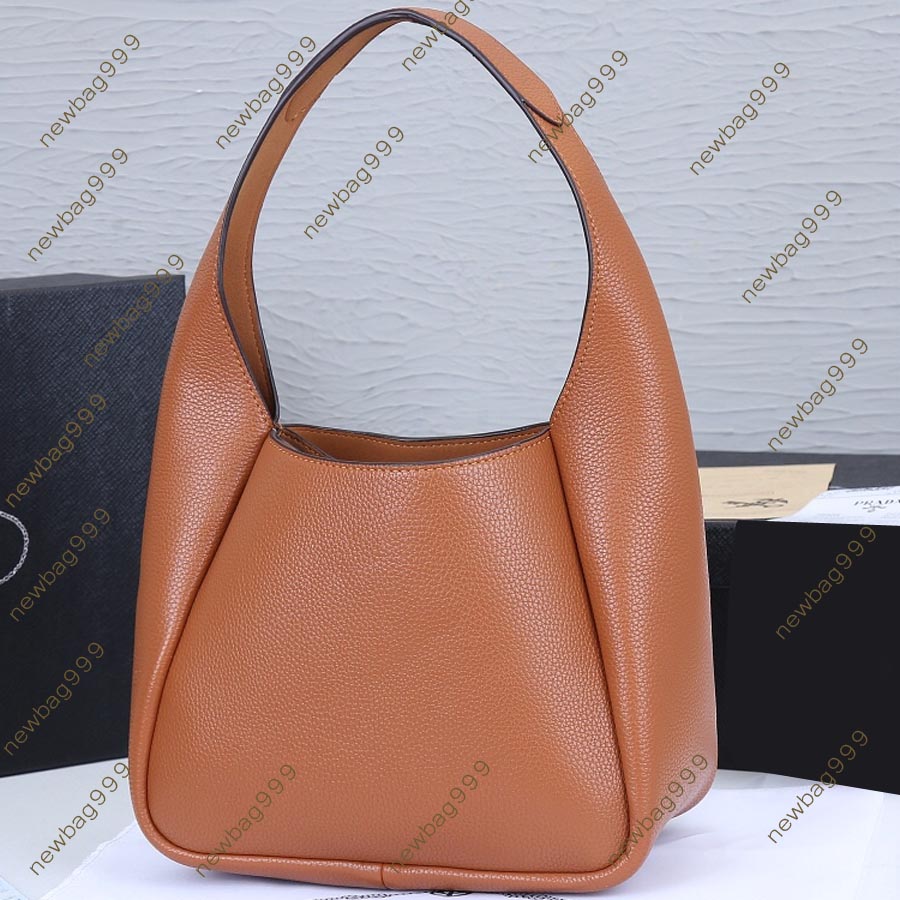 2021 New Fashion Brand Luxury Handbag for Women Genuine Leather Top Quality Tote Handbag Lady Tote Bucket Bag newbag999, Brown
2021 New Fashion Brand Luxury Handbag for Women Genuine Leather Top Quality Tote Handbag Lady Tote Bucket Bag newbag999, Brown