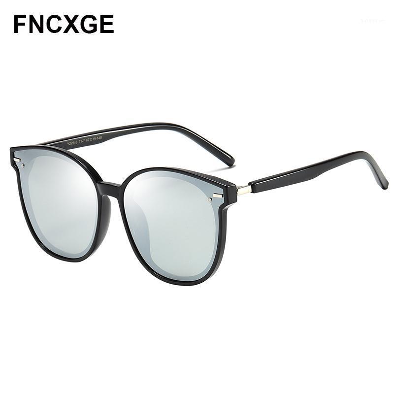 2020 Women's Sunglasses Polarized Sun Glasses Men Driving Fishing Vintage Retro Outdoor UV400 Goggle Fashion Driver 299431
2020 Women's Sunglasses Polarized Sun Glasses Men Driving Fishing Vintage Retro Outdoor UV400 Goggle Fashion Driver 299431