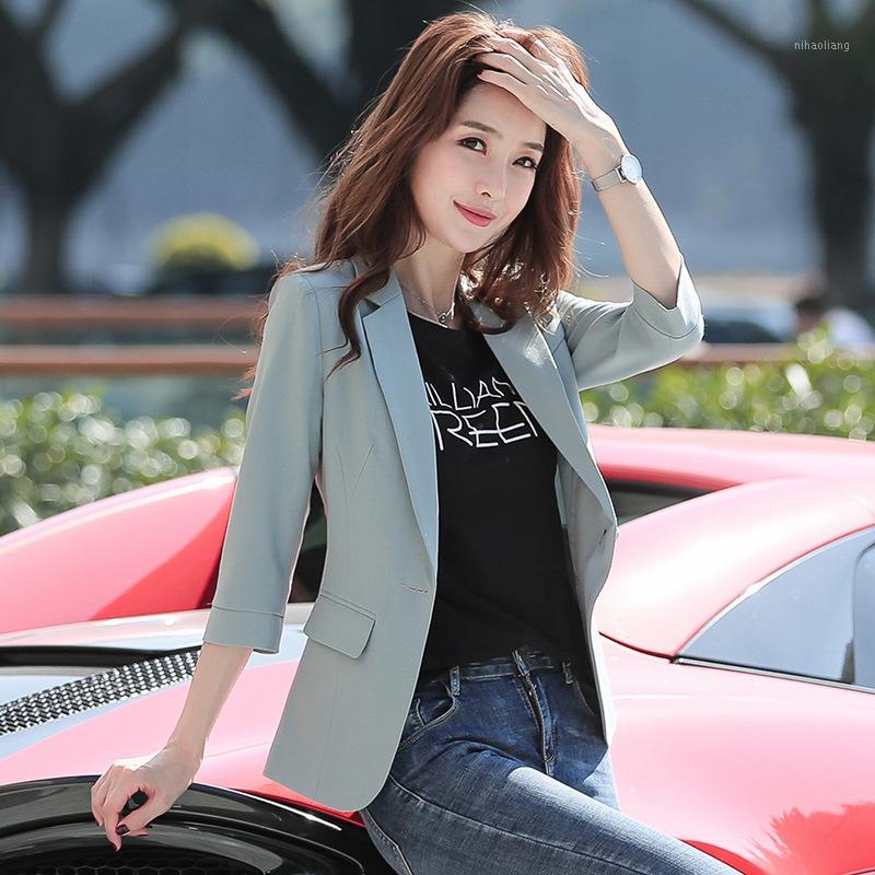 Women' jacket 2019 autumn new casual fashion temperament Slim wild double-breasted small suit women' clothes1
Women' jacket 2019 autumn new casual fashion temperament Slim wild double-breasted small suit women' clothes1