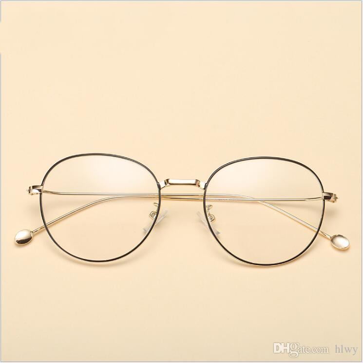 Retro Metal Glasses Frame - Circular Design for Students and Professionals with Decorative Mirror Lenses
Retro Metal Glasses Frame - Circular Design for Students and Professionals with Decorative Mirror Lenses