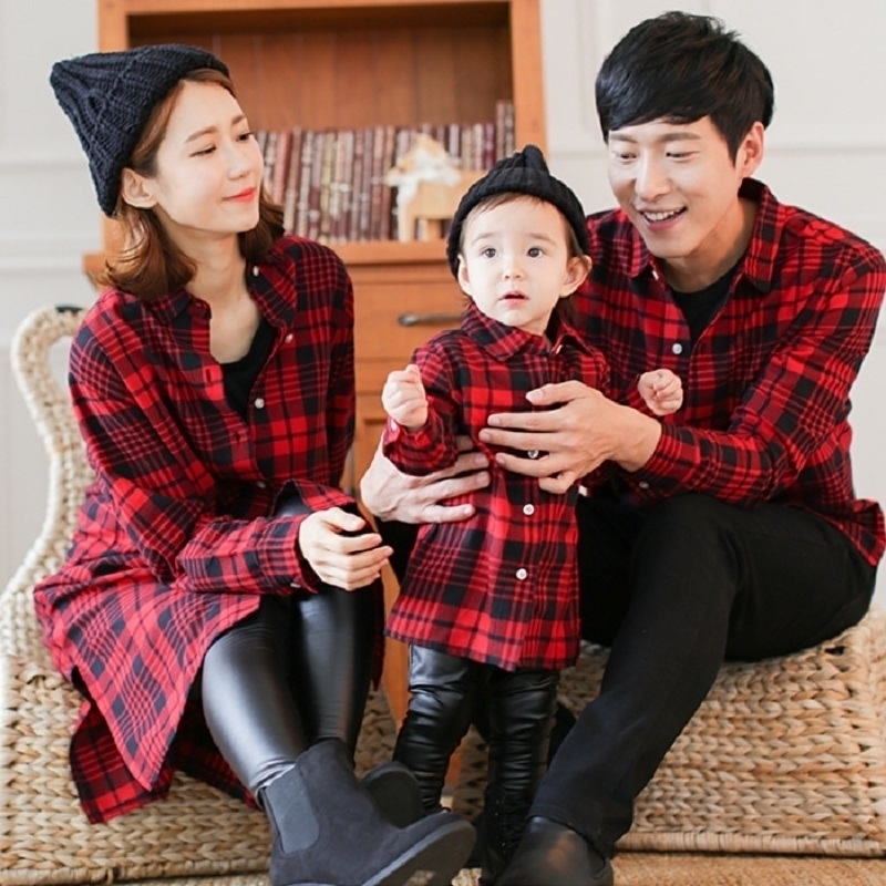 Mother Daughter Baby Clothes Family Matching Outfits Father Son T Shirt Plaid Shirt Female Mum Mama and Daughter Girl Dress Red 201128, Brown
Mother Daughter Baby Clothes Family Matching Outfits Father Son T Shirt Plaid Shirt Female Mum Mama and Daughter Girl Dress Red 201128, Brown