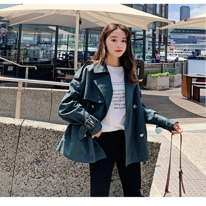 2021 New Korean fashions in super popular jacket small female short button double breasted fine spring and autumn HRX2, Khaki.
2021 New Korean fashions in super popular jacket small female short button double breasted fine spring and autumn HRX2, Khaki.