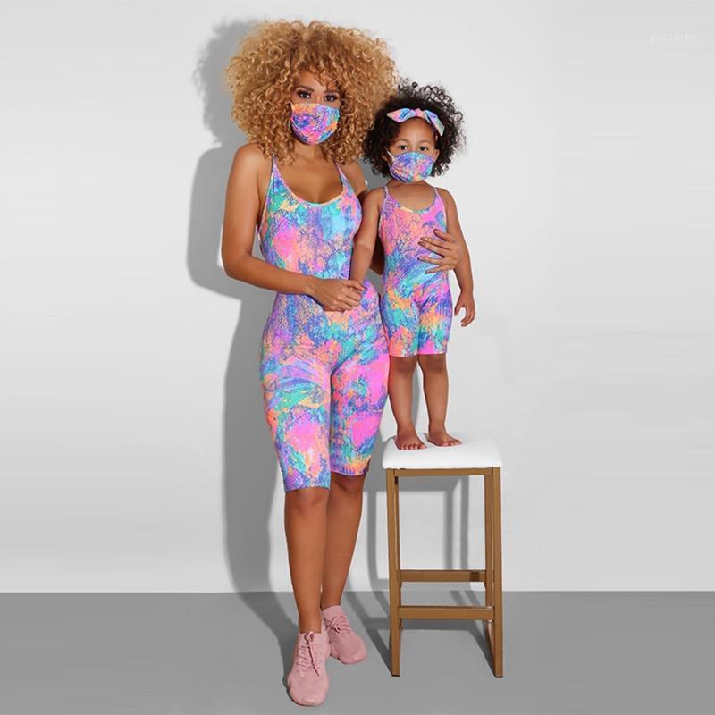Summer 2020 Family Sleeveless Bodysuit Tie Dye Print Yoga set mom and daughter matching baby girl clothes MINI and MAMA Playsuit1, Green-girls
Summer 2020 Family Sleeveless Bodysuit Tie Dye Print Yoga set mom and daughter matching baby girl clothes MINI and MAMA Playsuit1, Green-girls