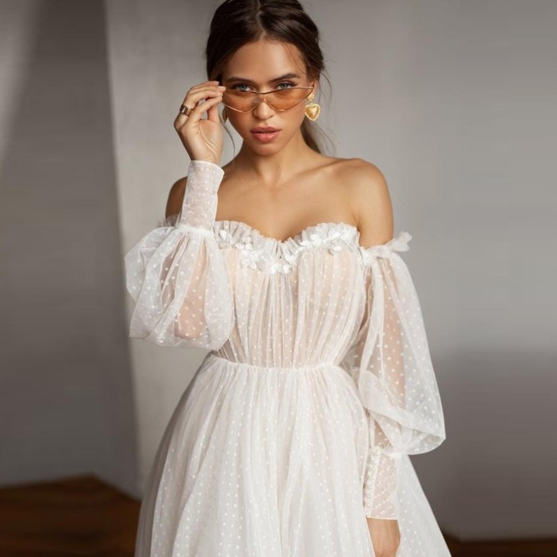 Bohemian Puffy Polka Dot Tulle Wedding Dress 2022 Lace Off The Shoulder Puff Sleeves Floor Length Beach Ivory Bridal Gown Vestidos De Noiva