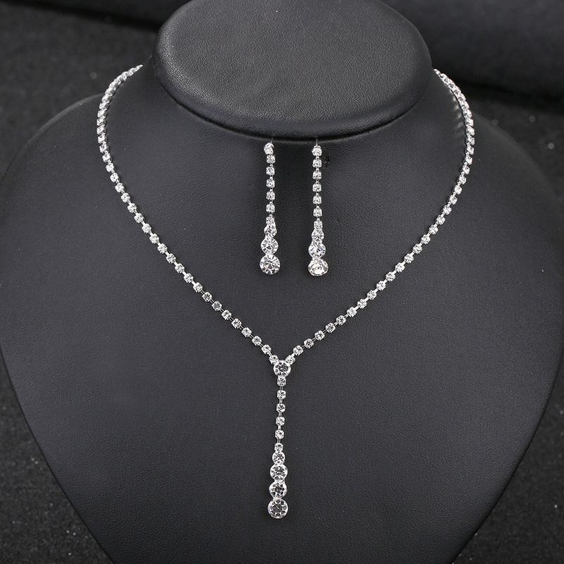 Fashion Crystal Rhinestone Necklace Women Chokers Bridal Pendant Necklaces Chain Tassel Jewelry Water Drop Necklace Set, Silver
Fashion Crystal Rhinestone Necklace Women Chokers Bridal Pendant Necklaces Chain Tassel Jewelry Water Drop Necklace Set, Silver