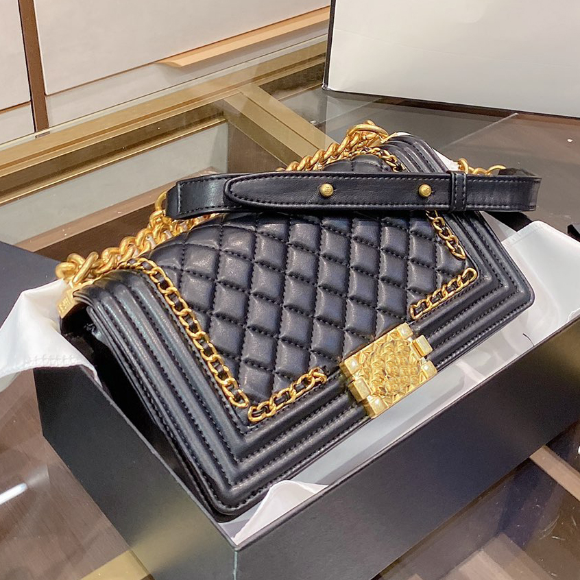 F/W New Style High Quality wWomens Bag Genuine Leather Handbag Crossbody Shoulder Bag Luxurys Designer Bags Fashion Handbags Free Shipping
F/W New Style High Quality wWomens Bag Genuine Leather Handbag Crossbody Shoulder Bag Luxurys Designer Bags Fashion Handbags Free Shipping