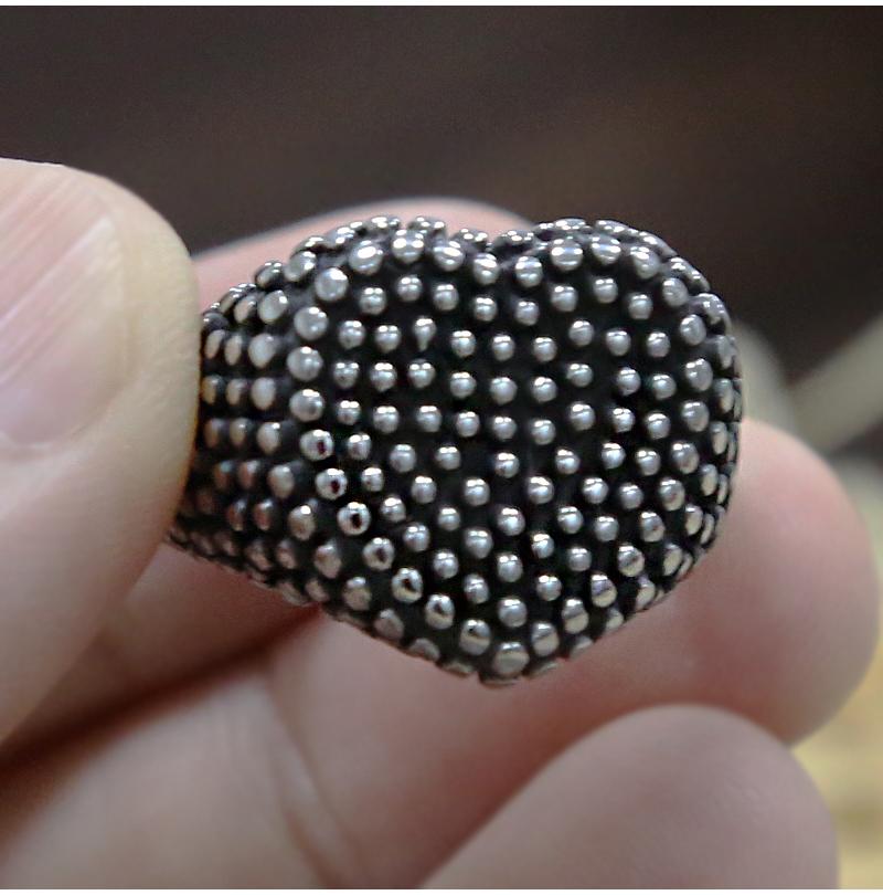 Cluster Rings Gothic Black Heart Shaped Ring 316L Stainless Steel Punk Bike Men Women Fashion Jewelry Gift For Him
Cluster Rings Gothic Black Heart Shaped Ring 316L Stainless Steel Punk Bike Men Women Fashion Jewelry Gift For Him