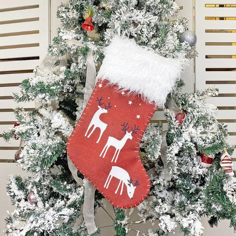 Cute Christmas Hanging Christmas Tree Hanging Pendant Classic Stocking Children Candy Gift Packing Pouch Home Ornaments1
Cute Christmas Hanging Christmas Tree Hanging Pendant Classic Stocking Children Candy Gift Packing Pouch Home Ornaments1
