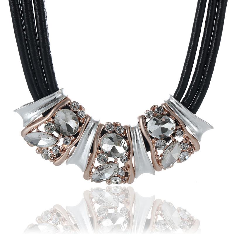 ELOYHI Women Necklace Geometric Big Glass Top Quality Double Collar Leather Choker For Lady Punk Trendy Neckalce&Pendants Gift
ELOYHI Women Necklace Geometric Big Glass Top Quality Double Collar Leather Choker For Lady Punk Trendy Neckalce&Pendants Gift