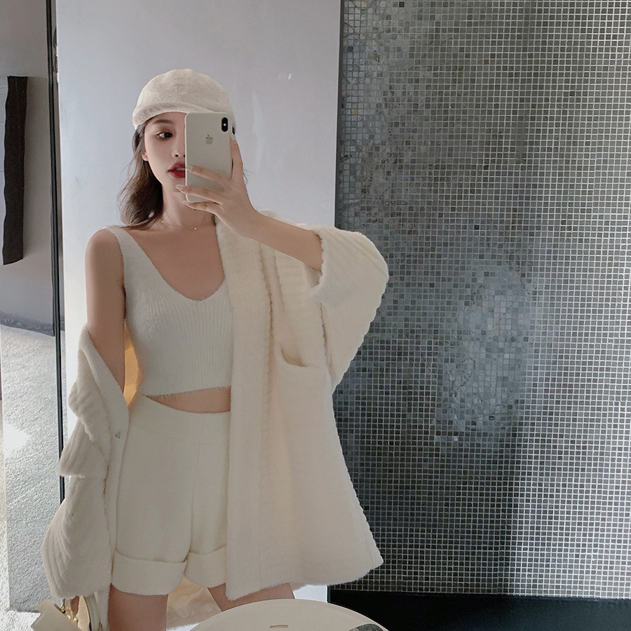 2021 New Cardigan Suit Knitted Fabrics Women's Clothes Two White T-shirt 3 Joint Parts RW1Y, Tops and shorts
2021 New Cardigan Suit Knitted Fabrics Women's Clothes Two White T-shirt 3 Joint Parts RW1Y, Tops and shorts