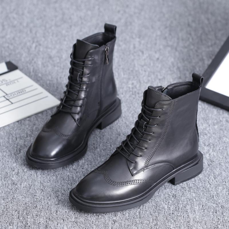 British style women's party banquet dresses black boots natural leather brogue shoes carved bllock short boot ankle botas mujer, Black without fur
British style women's party banquet dresses black boots natural leather brogue shoes carved bllock short boot ankle botas mujer, Black without fur