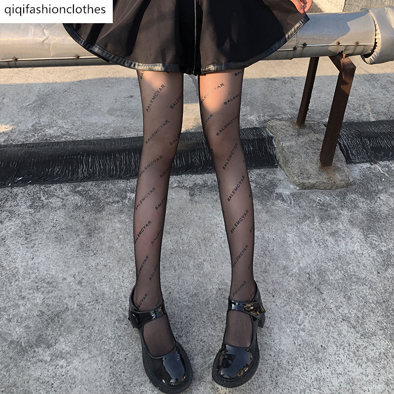 letter stockings sexy net red ins Black printing panty socks autumn and winter long style anti hook silk, Black letter b
letter stockings sexy net red ins Black printing panty socks autumn and winter long style anti hook silk, Black letter b