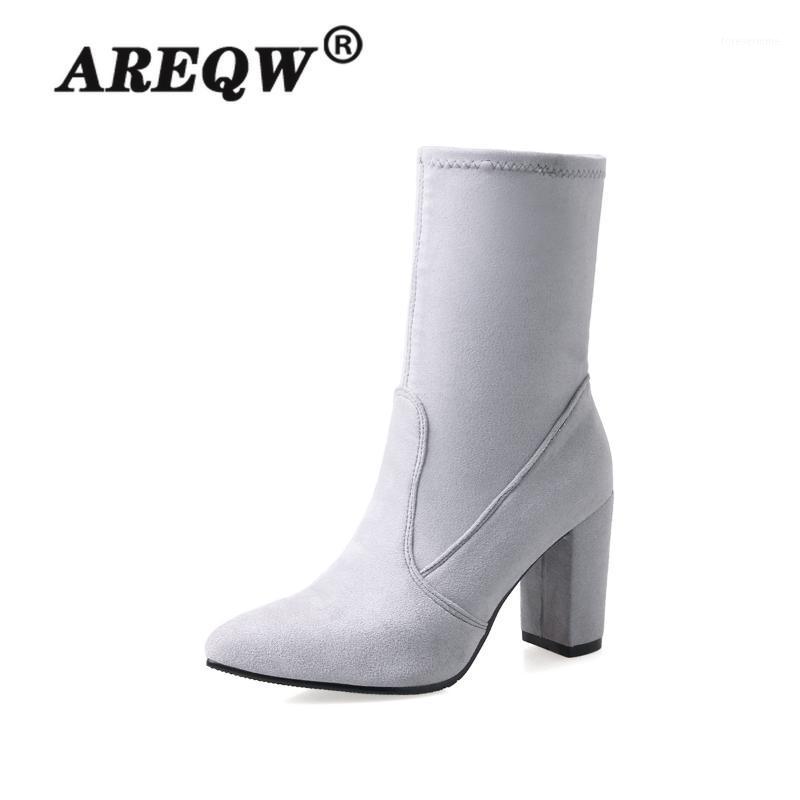 2021 Winter Boots High Quality Sheepskin Women Boots Thick Heels Square Toe Keep Warm Solid Color Ankle1
2021 Winter Boots High Quality Sheepskin Women Boots Thick Heels Square Toe Keep Warm Solid Color Ankle1