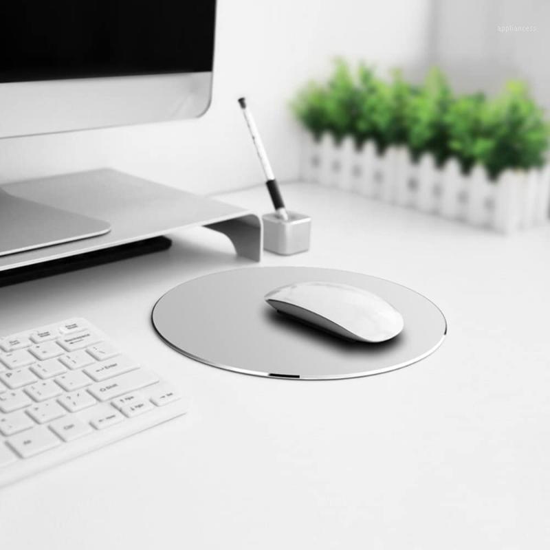 Round Metal Ultra-Thin Mouse Pad Double-Sided Design, for Games and Office Waterproof Fast and Accurate Control1
Round Metal Ultra-Thin Mouse Pad Double-Sided Design, for Games and Office Waterproof Fast and Accurate Control1