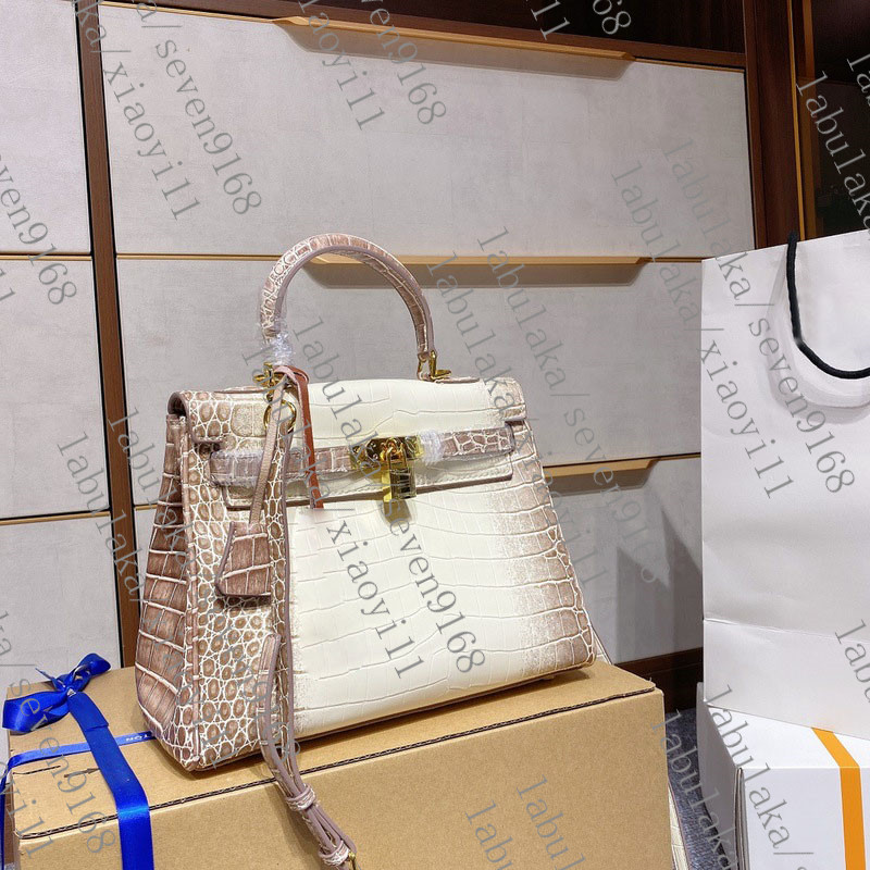 Hot luxurys designers Handbags Purses Bag Women Tote Brand Genuine Leather Shoulder Bags crossbody bag with dust bag
Hot luxurys designers Handbags Purses Bag Women Tote Brand Genuine Leather Shoulder Bags crossbody bag with dust bag