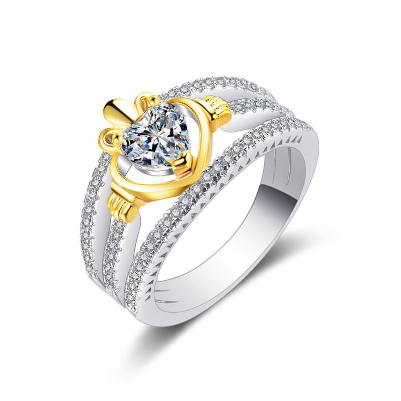 Wedding Rings Luxury Crystal Female Love Heart Ring Classic Gold Silver Color Engagement Vintage Crown For Women
Wedding Rings Luxury Crystal Female Love Heart Ring Classic Gold Silver Color Engagement Vintage Crown For Women