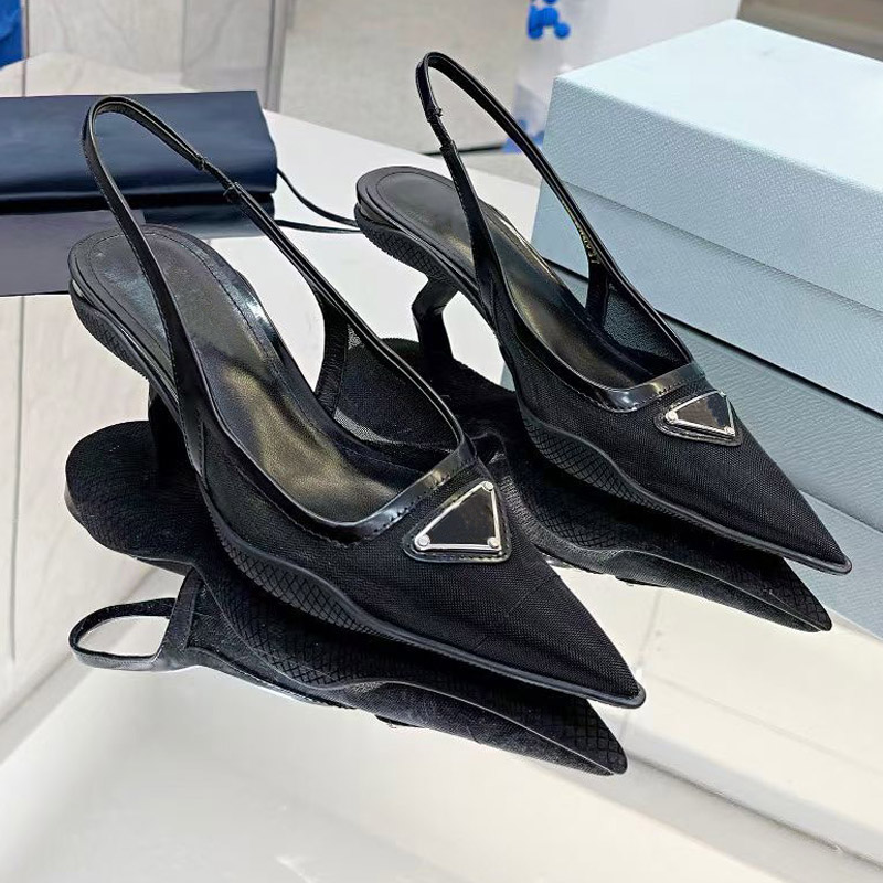 classic High heeled sandals Gladiator Leather summer Women Fine heel Heels shoe Fashion sexy lady Webbing Pointed shoes Large 35-41 With box, White
classic High heeled sandals Gladiator Leather summer Women Fine heel Heels shoe Fashion sexy lady Webbing Pointed shoes Large 35-41 With box, White