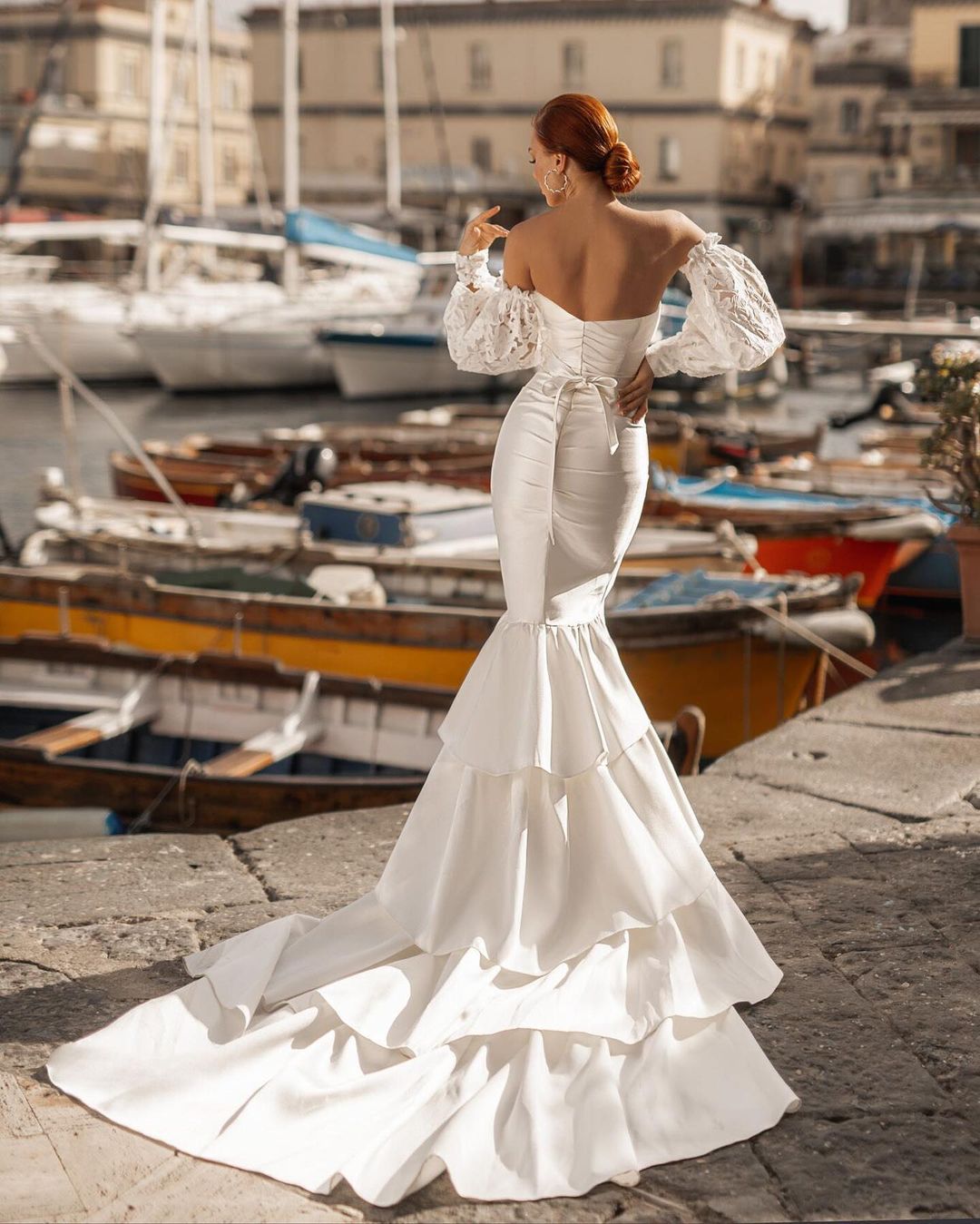 Fashion Mermaid Wedding Dresses With Detachable Lace Long Sleeves Sweetheart Neck Bridal Gowns Tiered Sweep Train Satin robe de mariée
