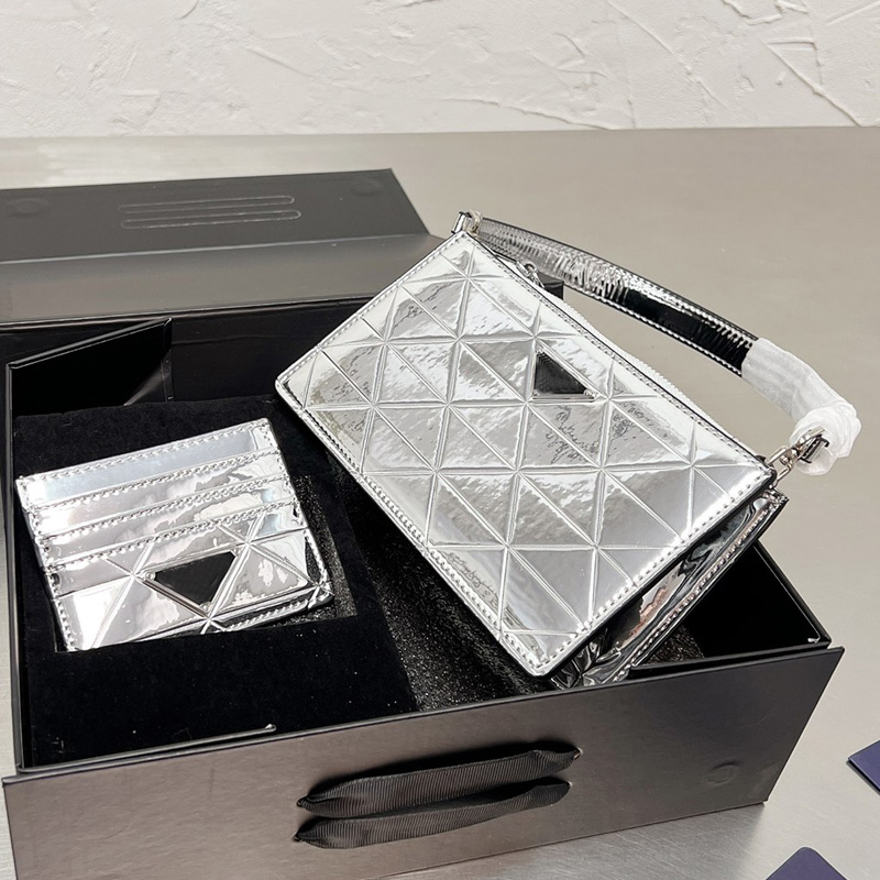 Bright Silver Shoulder Bag Women Sling Handbag Triangle Letter Zipper Pouch Female Leather Handbags Wallet Purse Card Holders
Bright Silver Shoulder Bag Women Sling Handbag Triangle Letter Zipper Pouch Female Leather Handbags Wallet Purse Card Holders