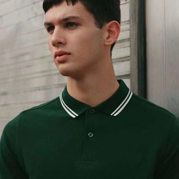 Hot Classic Men fred T-Shirt England Fashion Men Casual Polo Shirts Summer Short Sleeve perry Polos Tops 100% Cotton Tee Black Free Shipping, Extra shipping fee (no sell)
Hot Classic Men fred T-Shirt England Fashion Men Casual Polo Shirts Summer Short Sleeve perry Polos Tops 100% Cotton Tee Black Free Shipping, Extra shipping fee (no sell)