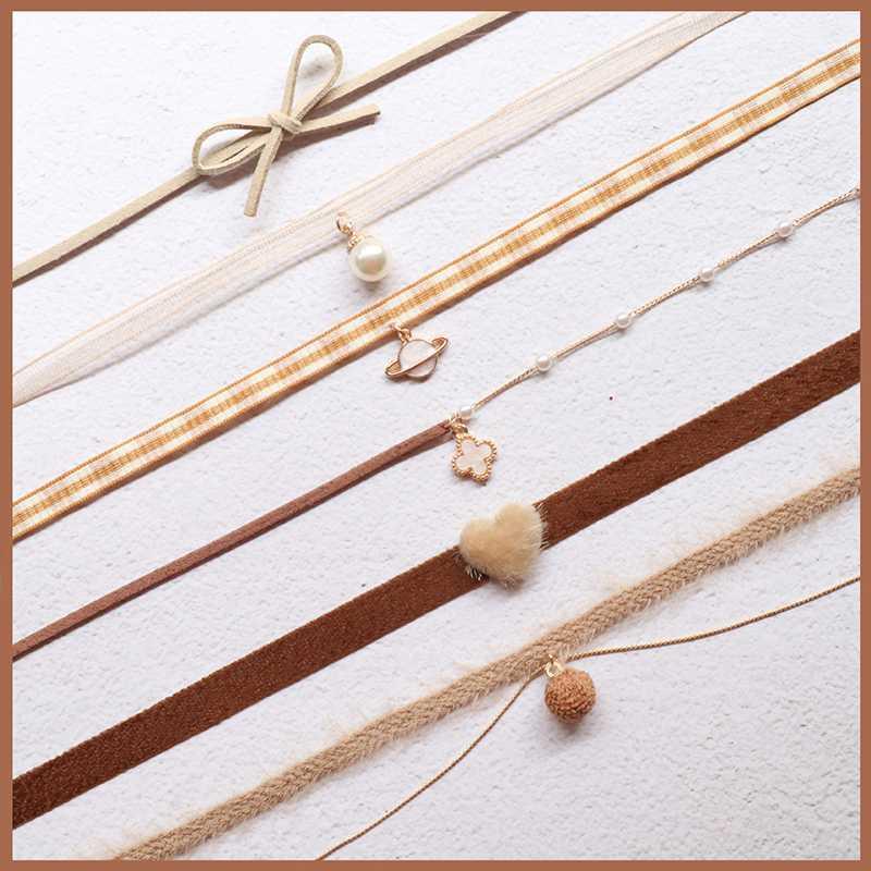 TEH Trendy Brown Heart Pendant Velvet Necklace For Women Jewelry Choker Necklace Temperament Clavicle Accessories1
TEH Trendy Brown Heart Pendant Velvet Necklace For Women Jewelry Choker Necklace Temperament Clavicle Accessories1