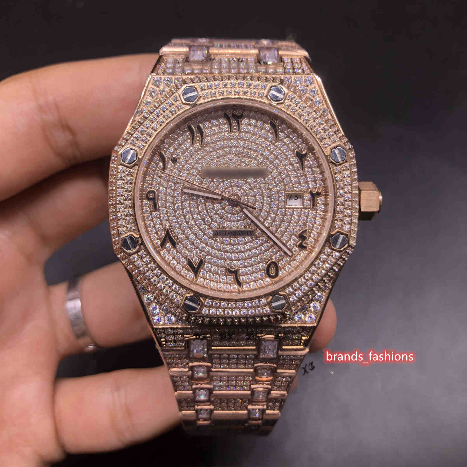 Men's Iced Diamond Watch Rose Gold Stainless Steel Diamond Watch Large Diamond Strap Arabic Dial Automatic Mechanical Watch, Slivery;brown
Men's Iced Diamond Watch Rose Gold Stainless Steel Diamond Watch Large Diamond Strap Arabic Dial Automatic Mechanical Watch, Slivery;brown