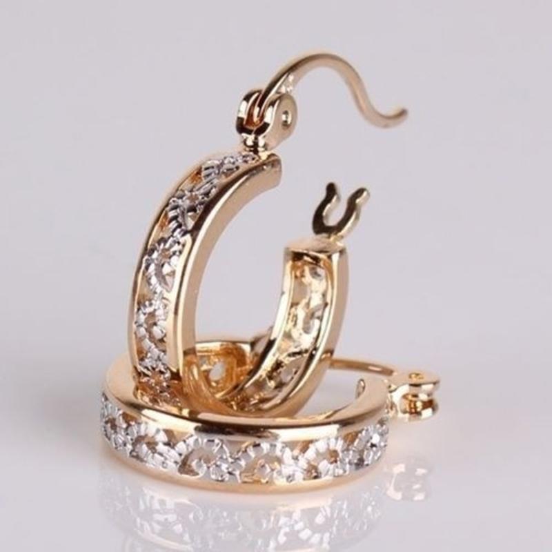 Trendy Yellow Gold Color Hoop Earrings For Women Luxury Jewelry Hollow Crystal Statement Round Circle Earring Oorbellen L4K950
Trendy Yellow Gold Color Hoop Earrings For Women Luxury Jewelry Hollow Crystal Statement Round Circle Earring Oorbellen L4K950