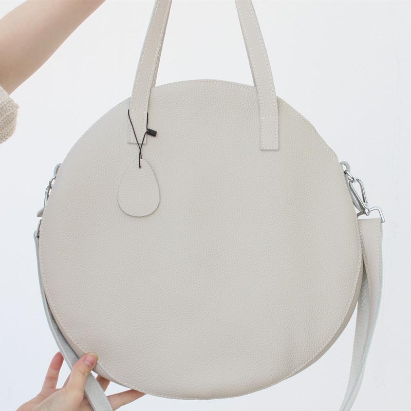 Shoulder Bags For Women 2021 New Female Big Bag 100% Soft Genuine Leather Handbags Designer Purses Large Capacity Circular Bag, Beige
Shoulder Bags For Women 2021 New Female Big Bag 100% Soft Genuine Leather Handbags Designer Purses Large Capacity Circular Bag, Beige